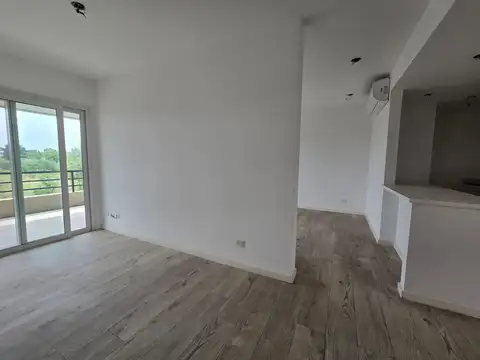 Departamento en Alquiler con 1 cocheras