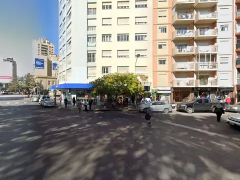 Diagonal Pueyrredon  al 2900