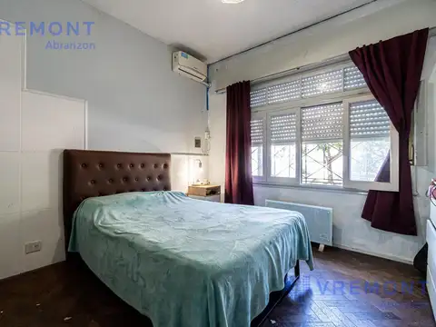 Berutti al 300 Casa de 3 ambientes con patio en Ramos Mejia