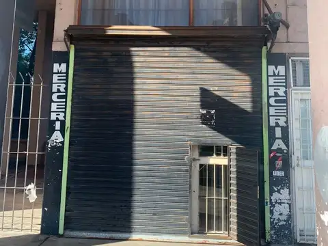 Bº GRAL. SAVIO  Ed. 13 LOCAL 4 , Piso PB