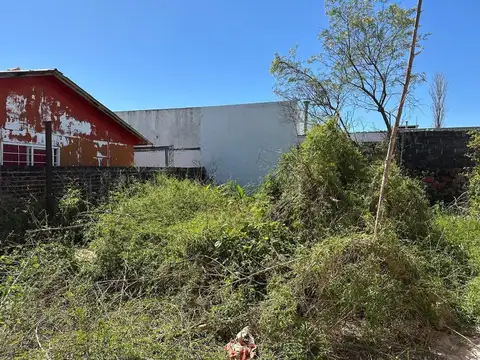 VENTA CASA A REFACCIONAR - BARRIO VELEZ SARSFIELD