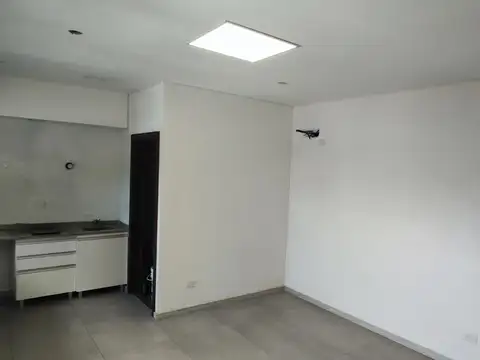 R. Del Libano 300, Piso 1