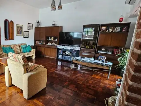 Casa en venta en Monte Castro