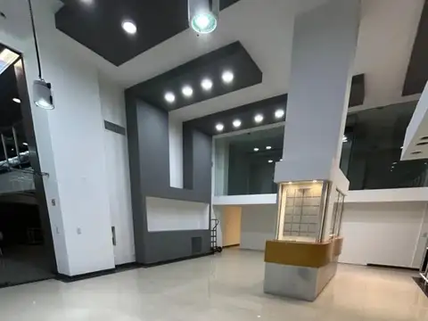 VENTA – EXCELENTE LOCAL COMERCIAL – ZONA PRIVILEGIADA