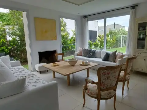 Casa en Alquiler Temporal de 3 dormitorios