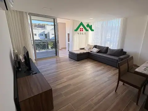 Departamento en venta amoblado en Belgrano Park – 2 dormitorios, balcón con asador y cochera doble