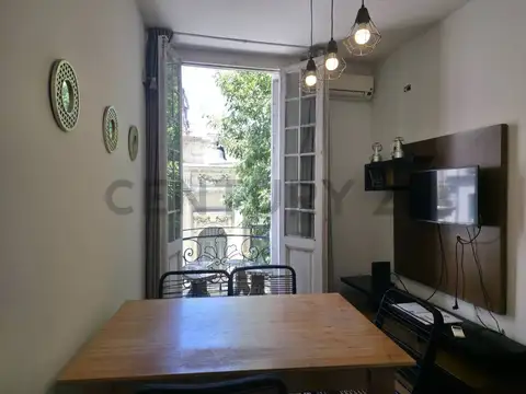 Imperdible 2 Ambientes al Frente | Refaccionado a Nuevo | Ideal Airbnb en San Telmo