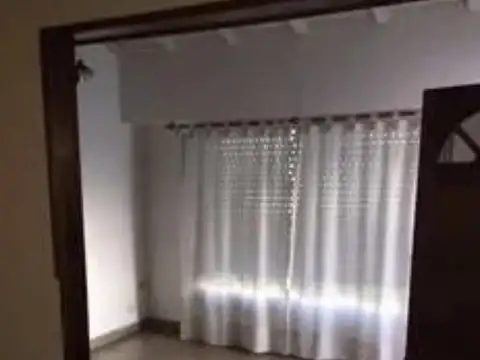 Depto Tipo Casa en Venta en Banfield, USD 110.000