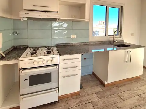 Departamento en Alquiler en Centro (Zarate), $ 570.000