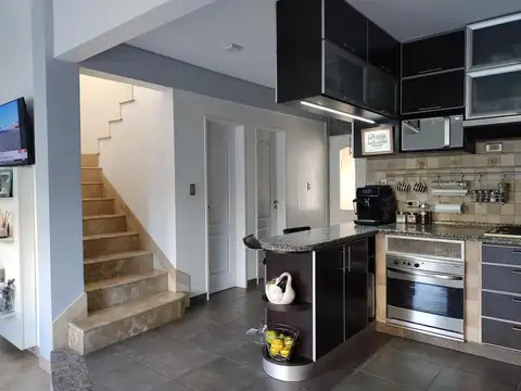 Casa en Venta en Country Club Banco Provincia, USD 385.000