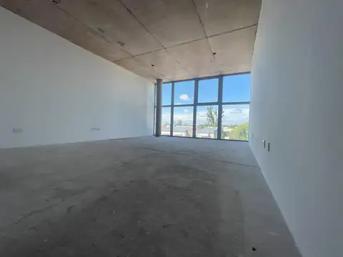 Venta de Oficina a estrenar.Pilar