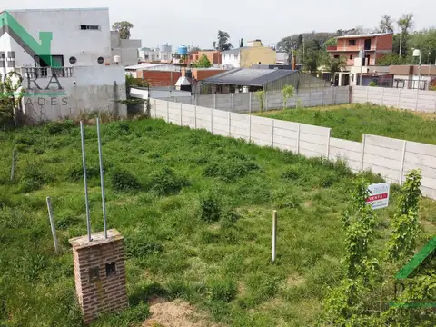 Terreno en Venta 25  mts Fondo