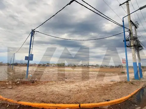 VENTA TERRENO COMERCIAL JUJUY Y RAWSON