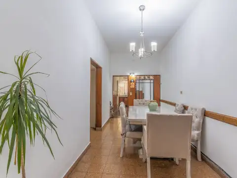 VTA CASA 3 AMB CON PATIO Y TERRAZA