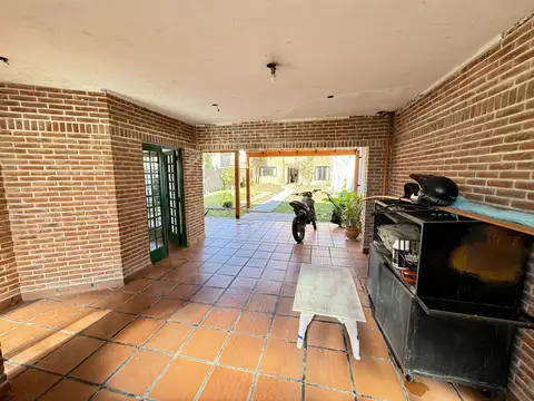 Casa en Venta en La Plata [Cod: 851]