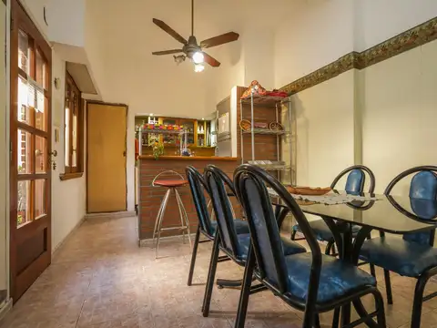 Departamento 3 ambientes con 2 baños