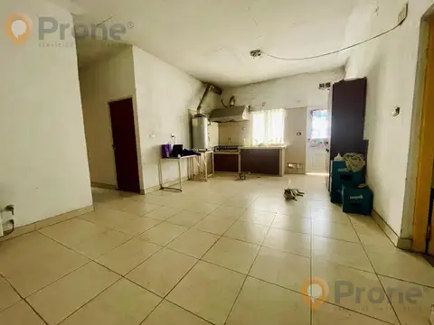 Local en Venta en Carcaraña, USD 300.000