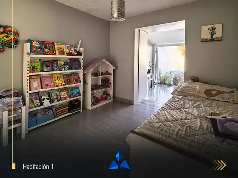 Casa 5 ambientes con 2 baños