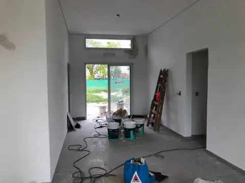 Casa en Venta en Pilar Del Este, USD 170.000