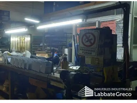 Galpon en Venta en Villa Lynch, USD 160.000