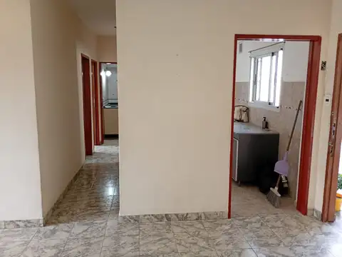 Depto Tipo Casa en Alquiler de 2 dormitorios