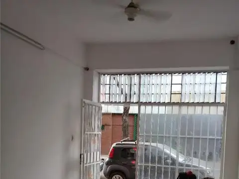 Local en Alquiler en Congreso, $ 500.000