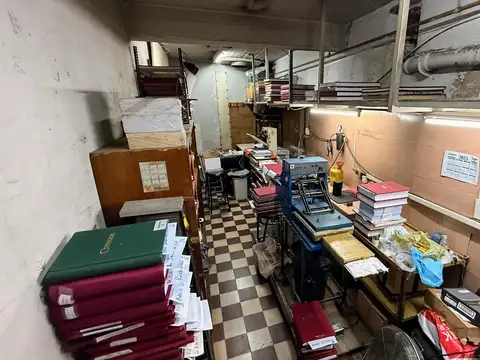 Local en Venta 50 años