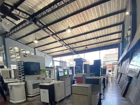 Local en Venta en Monte Grande, USD 340.000