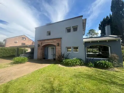 Alberto Williams 800