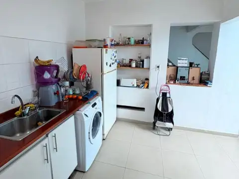 Depto Tipo Casa en Venta 50 años