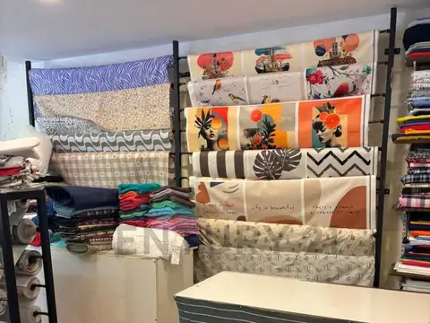 Local en Venta en City Bell, USD 350.000