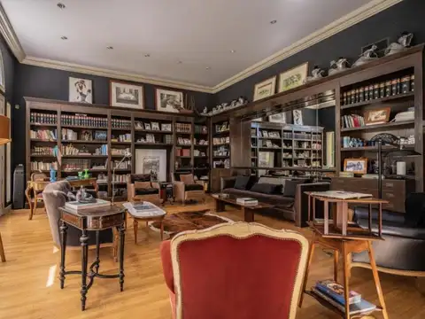 Casa en Venta de 5 dormitorios