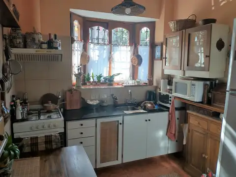 Casa 3 ambientes con 2 baños