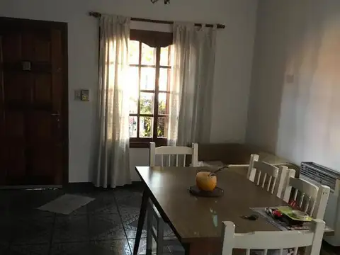 Depto Tipo Casa en Venta en Quilmes, USD 110.000