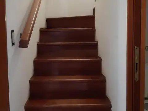 Depto Tipo Casa en Venta 30 años