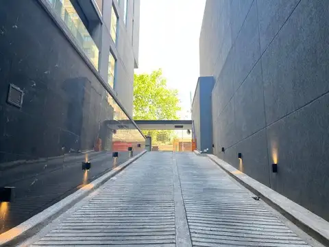 VENTA COCHERA AV CORRIENTES 3800 ALMAGRO