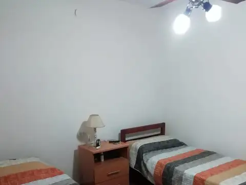 Depto Tipo Casa 7 ambientes con 2 baños