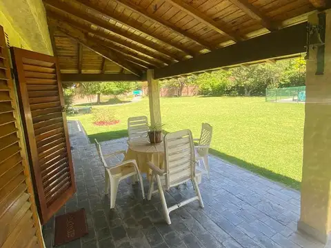 Casa en Venta en Barrio Parque Leloir, USD 460.000