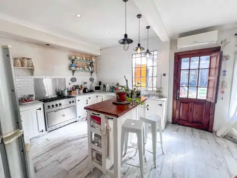 CASA 3 AMBIENTES JARDIN QUINCHO PARRILLA