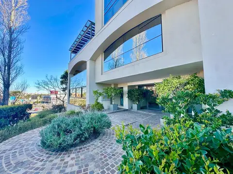 Departamento en Venta en Cerro De Las Rosas, USD 440.000
