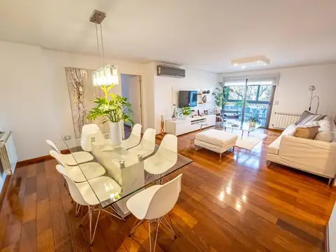 Departamento en Venta con 2 cocheras