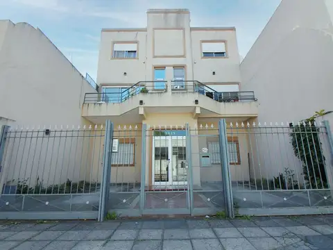 Departamento PH 3 ambientes VENTA en Villa Real