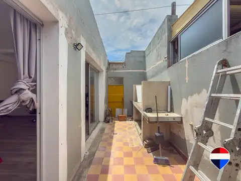 Depto Tipo Casa 2 ambientes con 1 baño