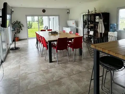 Casa en Alquiler en Fincas de San Vicente, USD 2.100