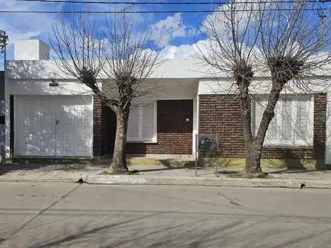 Casa En Venta En Villa María A Metros del Centro