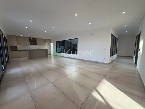 Casa  en Venta en El Naudir, Escobar, G.B.A. Zona Norte