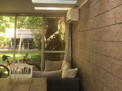 Casa en Venta en Barrio Parque Leloir, USD 400.000