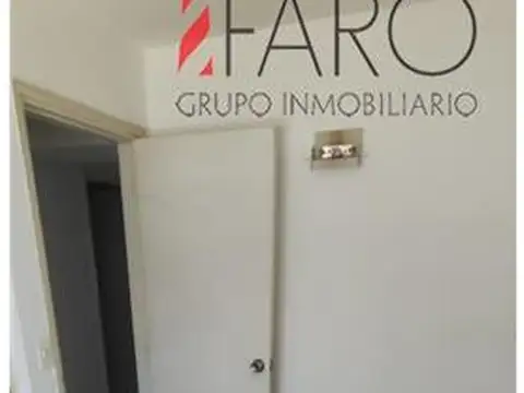 Alquiler en península.Balcón con vista al mar