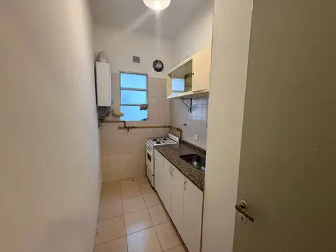 Departamento en Alquiler en Flores, $ 450.000