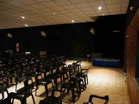 Local en Venta 44 años